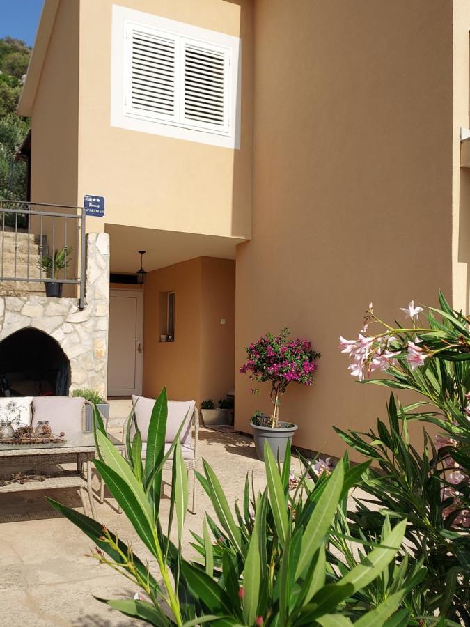 Apartman Ella Peracko Blato المظهر الخارجي الصورة